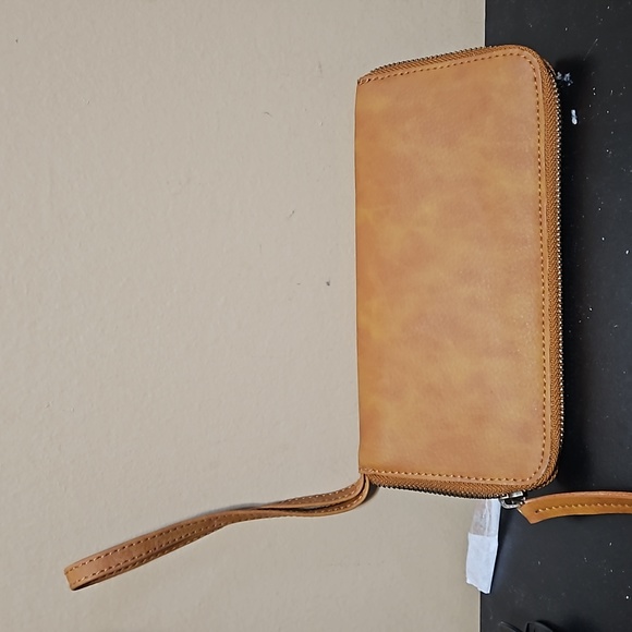 NWT Free People Wallet - Picture 5 of 11